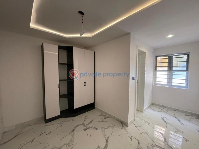 5 bedroom Detached Duplex For Sale Lekki Phase 1 Lagos - 11