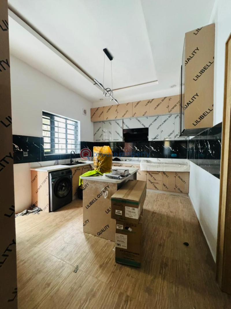5 bedroom Detached Duplex For Sale Adeniyi Jones Ikeja Lagos - 4