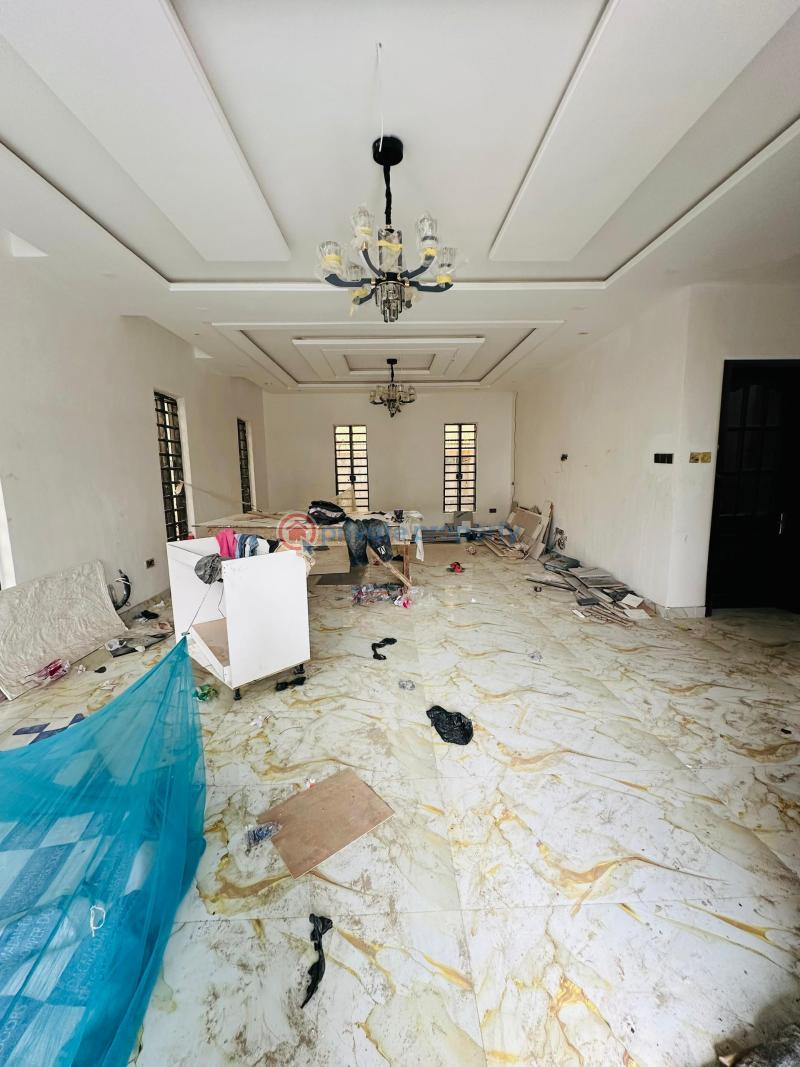 5 bedroom Detached Duplex For Sale Gbagada Lagos - 2