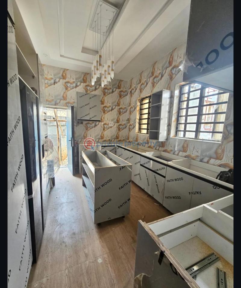 5 bedroom Detached Duplex For Sale Gbagada Lagos - 1
