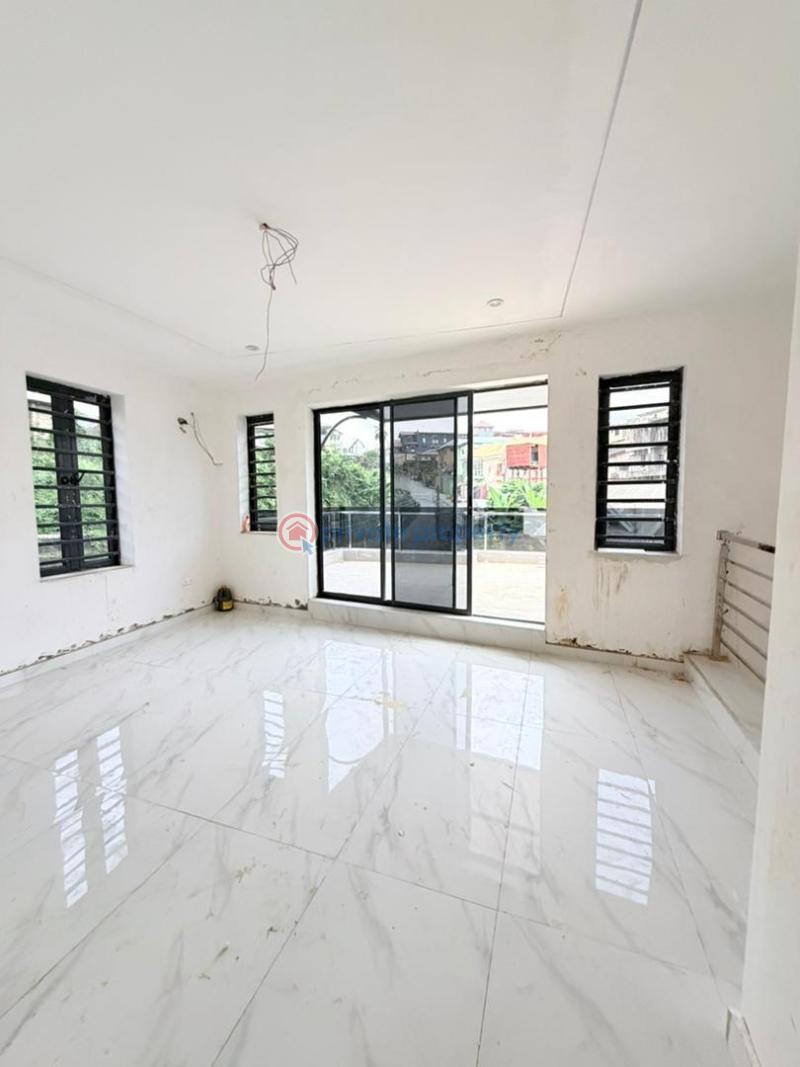 5 bedroom Detached Duplex For Sale Ojodu Lagos - 10