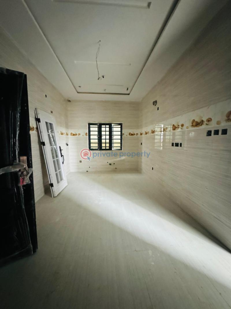 5 bedroom Detached Duplex For Sale Opebi Ikeja Lagos - 11