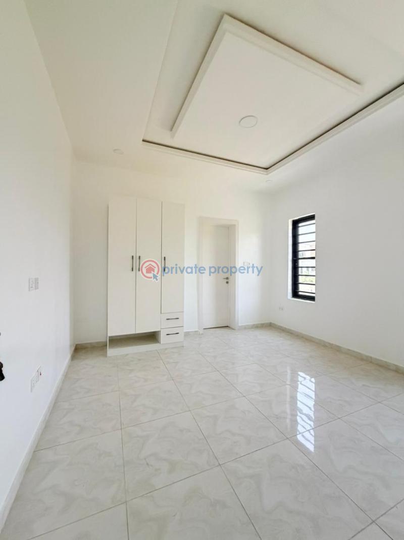 5 bedroom Detached Duplex For Sale Opic Isheri North Ojodu Lagos - 1