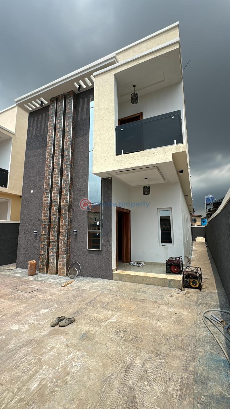 5 bedroom Detached Duplex For Sale Ojodu Berger Lagos Berger Ojodu Lagos - 0