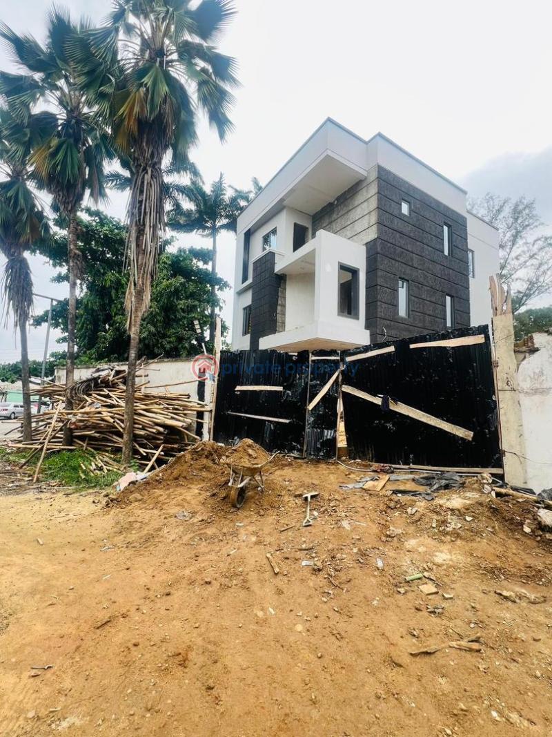 5 bedroom Detached Duplex For Sale Omole Phase 2 Ojodu Lagos - 1