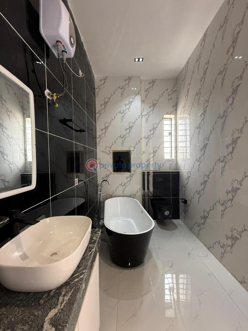 5 bedroom Detached Duplex For Sale Lekki Road Ikota Lekki Lagos - 1