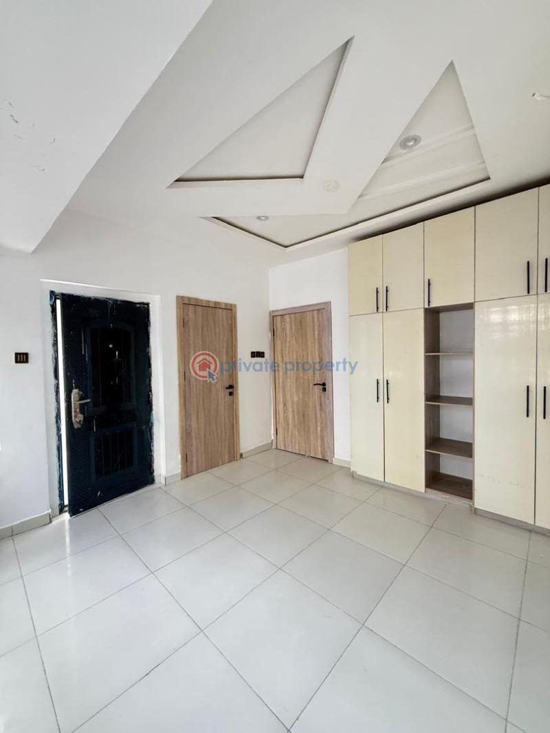 5 bedroom Detached Duplex For Sale Omole Phase 1 Ojodu Lagos - 12