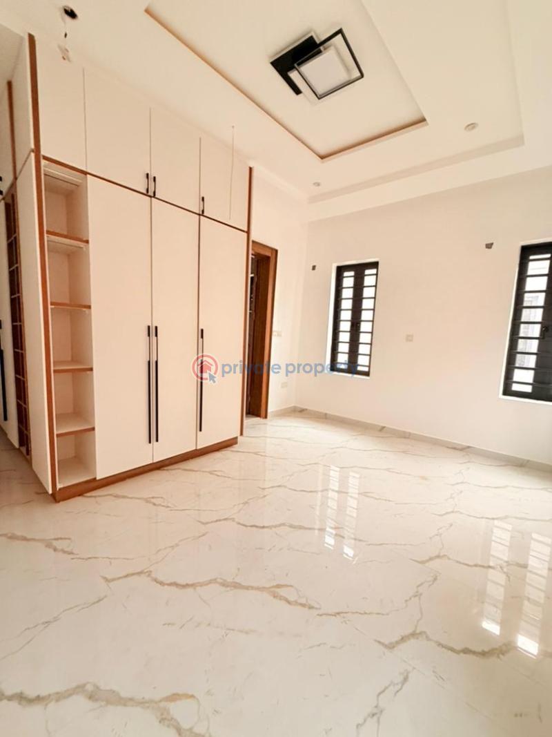 5 bedroom Detached Duplex For Sale Omole Phase 1 Ojodu Lagos - 15
