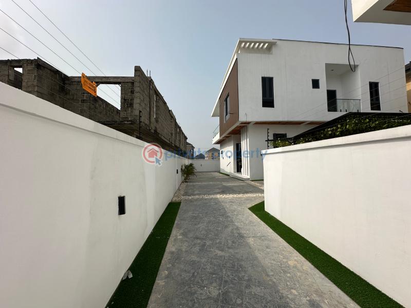 5 bedroom Detached Duplex For Sale Ajah Lagos - 0
