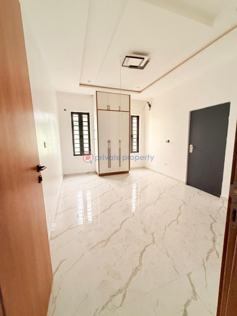 5 bedroom Detached Duplex For Sale Omole Phase 1 Ojodu Lagos - 17