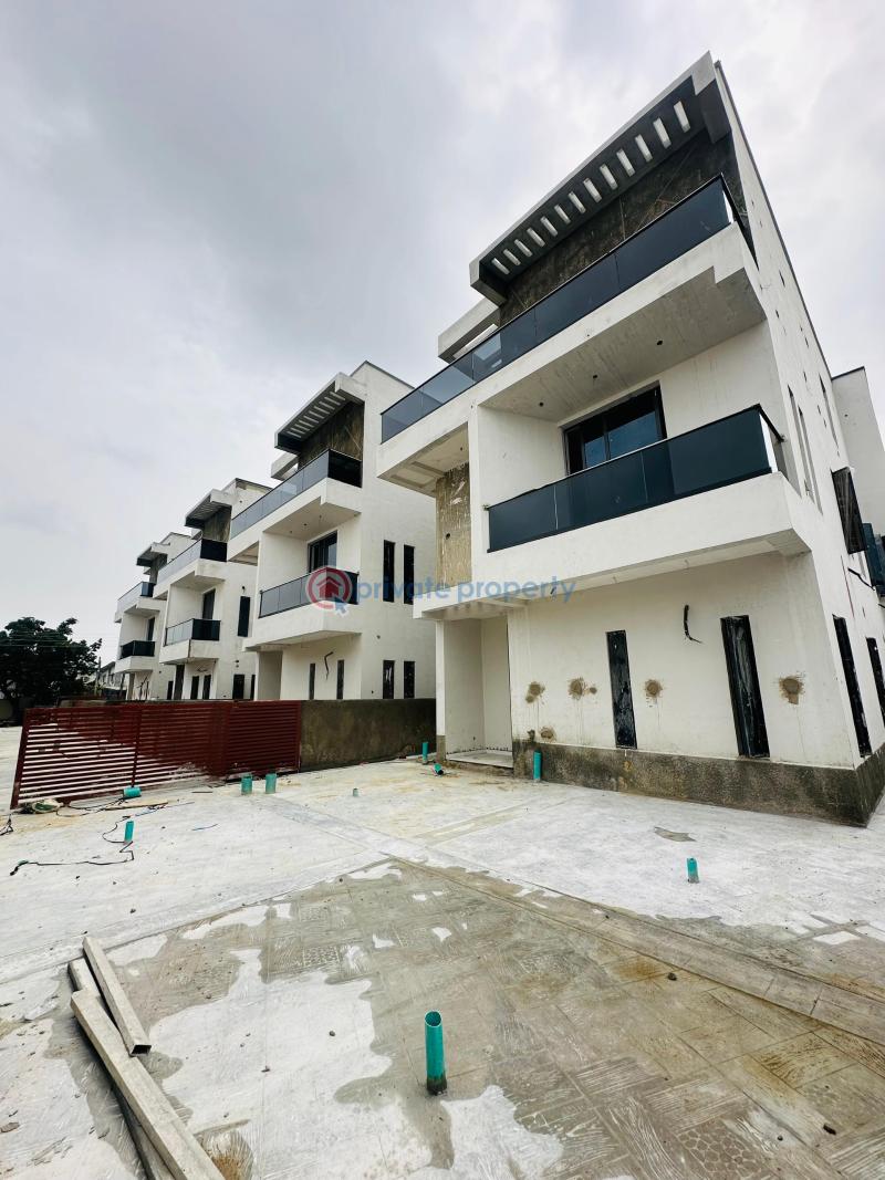 5 bedroom Detached Duplex For Sale Omole Phase 1 Ojodu Lagos - 0