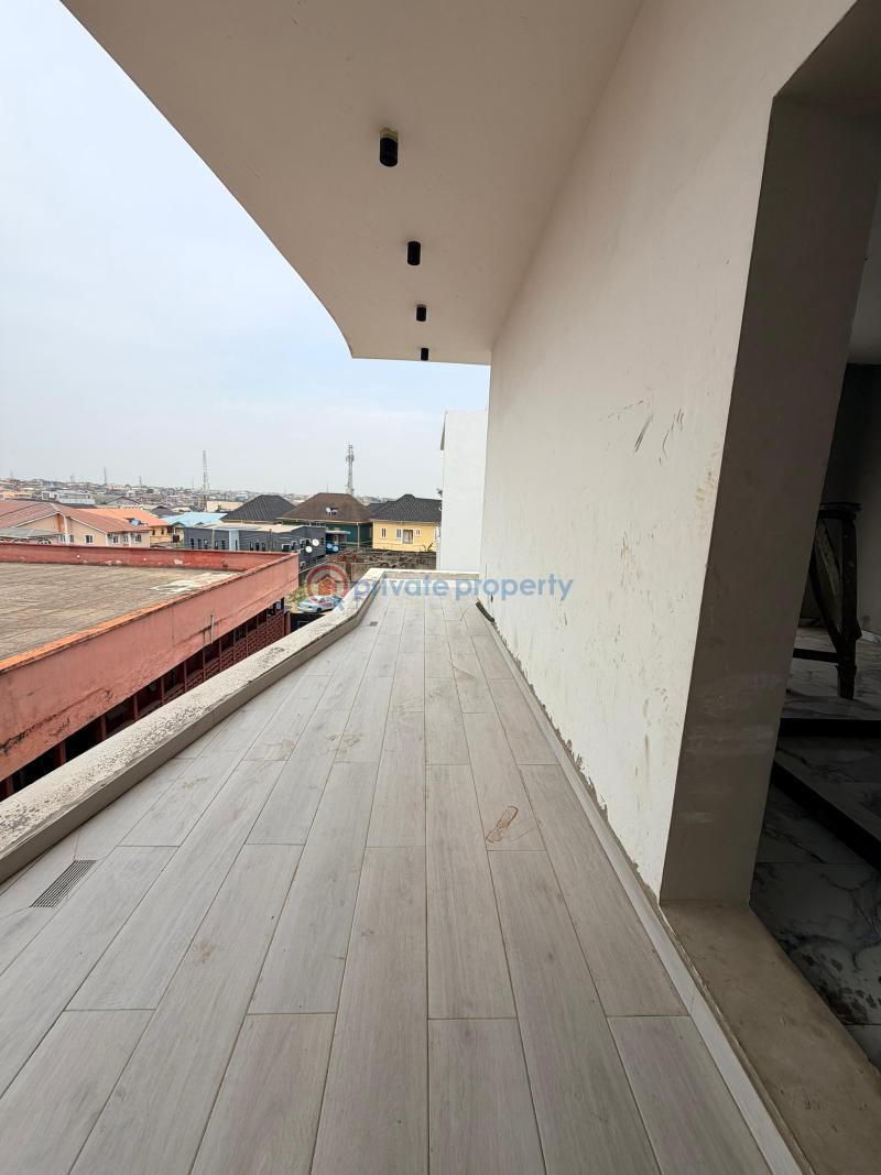 5 bedroom Detached Duplex For Sale Omole Phase 1 Ojodu Lagos - 10