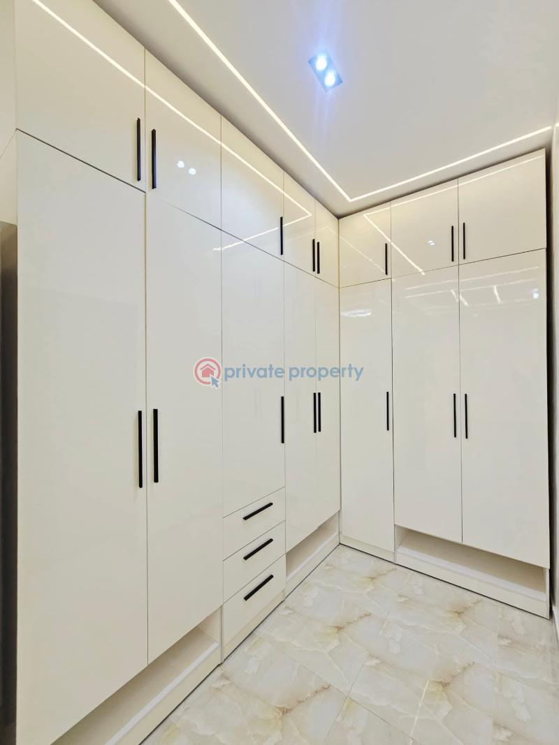 5 bedroom Detached Duplex For Sale Osapa London Lekki Lekki Lagos - 9
