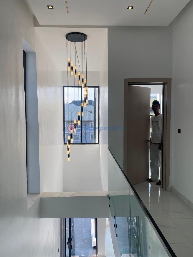 Newly built 5 bedroom fully  detached house - 12 5 bedroom Detached Duplex For Sale Ikota Lekki Lagos - 12