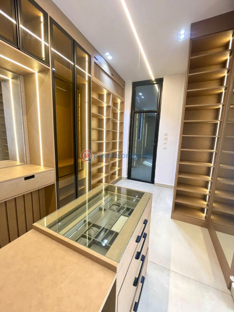 5 bedroom Flat & Apartment For Sale Lekki Phase 1 Lagos - 12