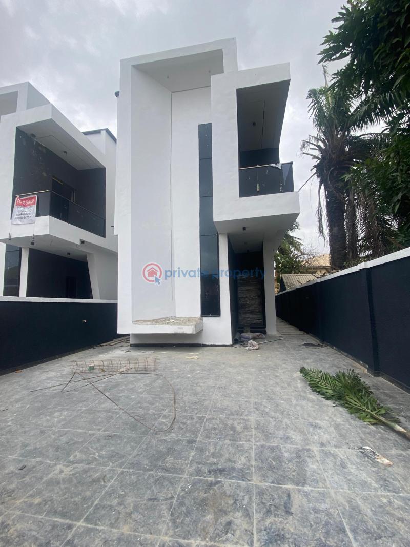 5 bedroom Detached Duplex For Sale Abraham Adesanya Lekki Scheme 2 Ajah Lagos - 0