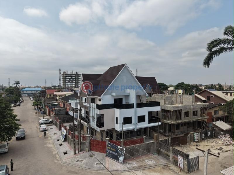 5 bedroom Semi detached Duplex For Sale Gbagada Lagos - 18
