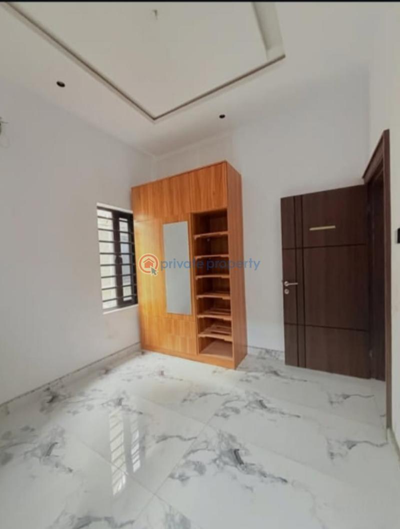 5 bedroom Semi detached Duplex For Sale Gbagada Lagos - 1
