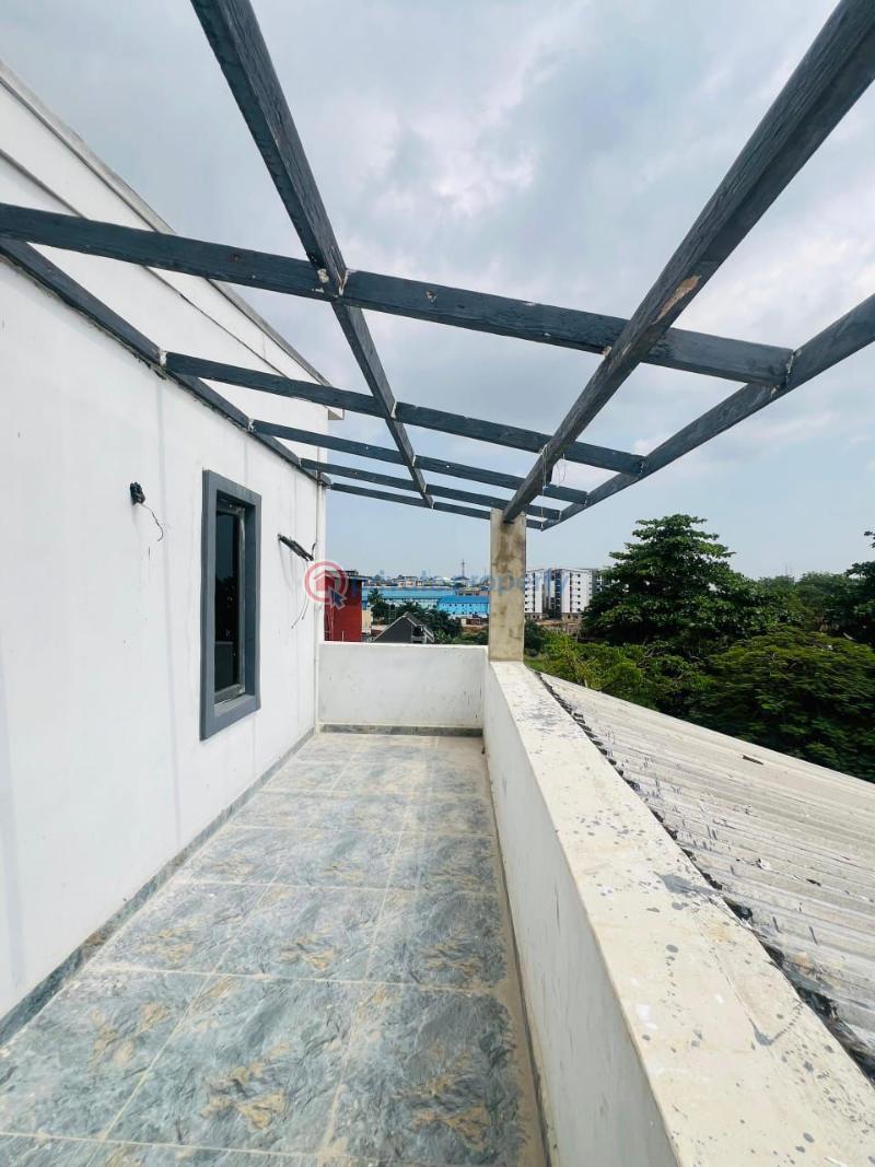 5 bedroom Semi detached Duplex For Sale Adeniyi Jones Ikeja Lagos - 3