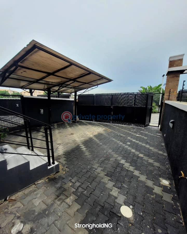5 bedroom Semi detached Duplex For Sale Gbagada Lagos - 1