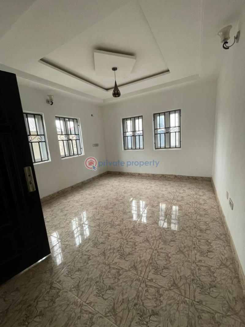 5 bedroom Terraced Duplex For Rent Jahi District Jahi Abuja Phase 2  - 4