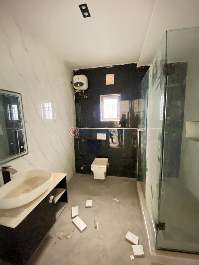 Newly built 5 bedroom terrace duplex - 4 5 bedroom Terraced Duplex For Sale Durumi Districts Durumi Abuja Phase 2  - 4
