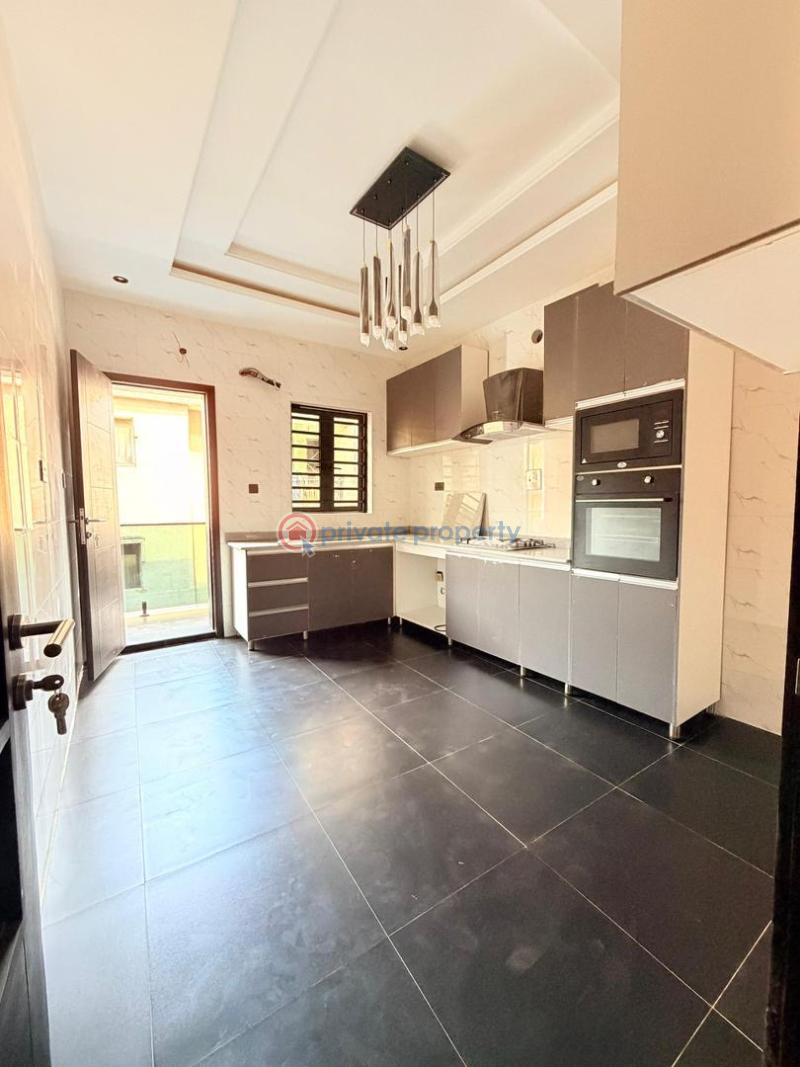 5 bedroom Terraced Duplex For Sale Ajao Estate Airport Road Ikeja Lagos - 7