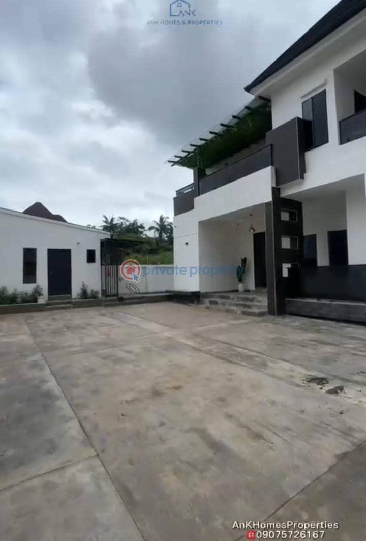 5 bedroom House For Sale Wtc Estate Enugu Area  - 1