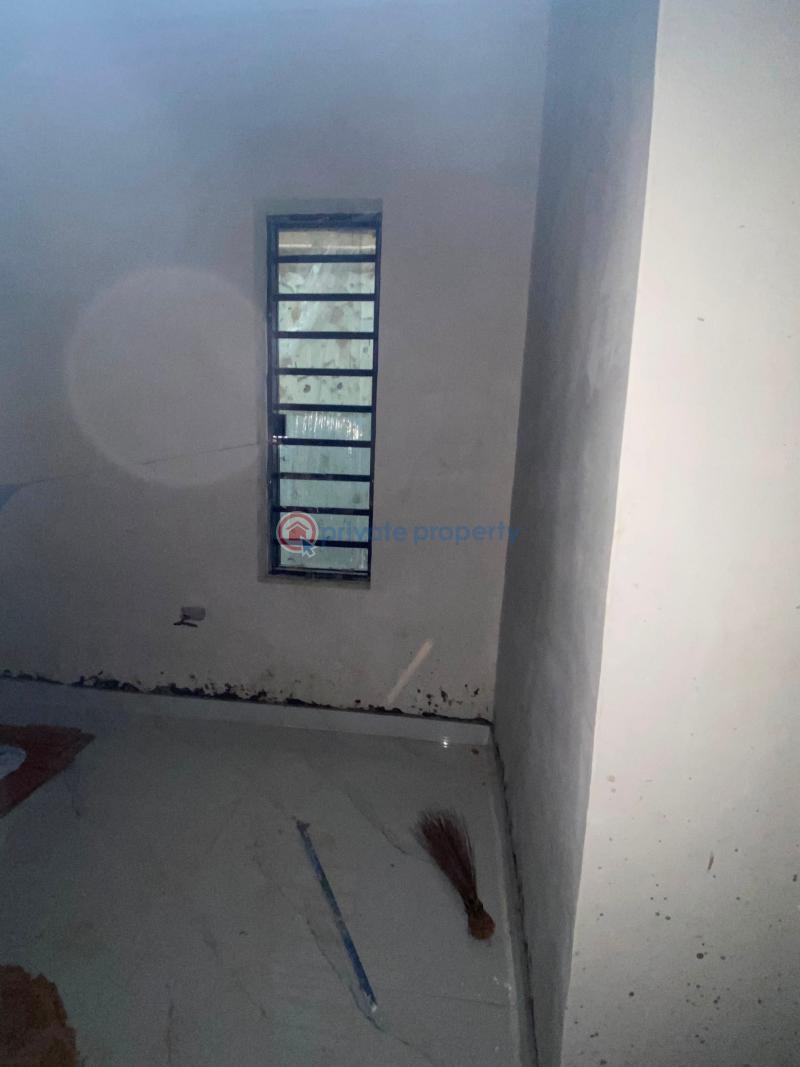 5 bedroom Detached Duplex For Sale Omole Phase 1 Ojodu Lagos - 12