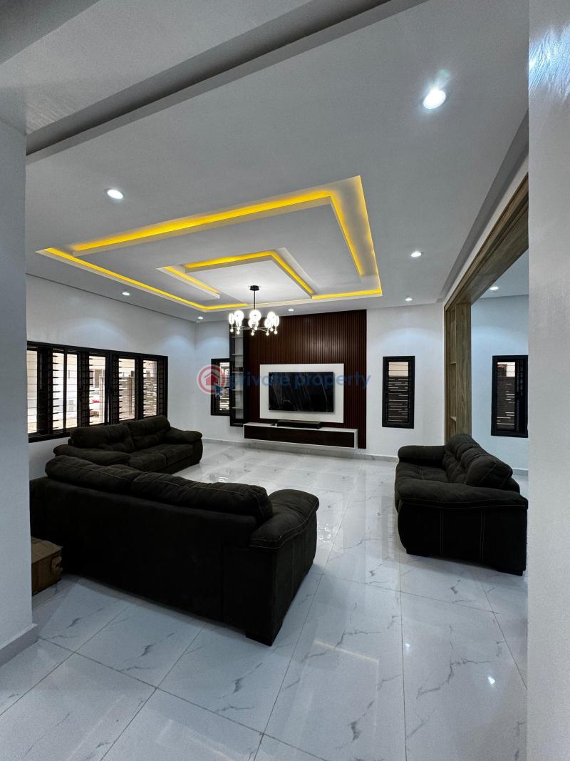 5 bedroom Semi detached Duplex For Sale Katampe Ext. Abuja Phase 2  - 2