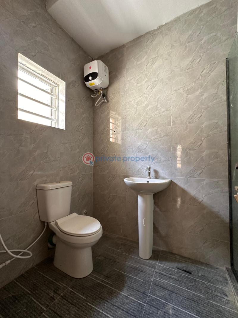 5 bedroom Detached Duplex For Sale Aala Wkay Akobo Ibadan Oyo - 9