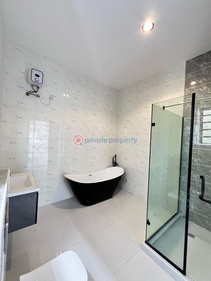 Newly built 5 detached duplex with bq and swimming pool in a serene environment - 9 5 bedroom Detached Duplex For Sale Orchid Lekki Lagos - 9