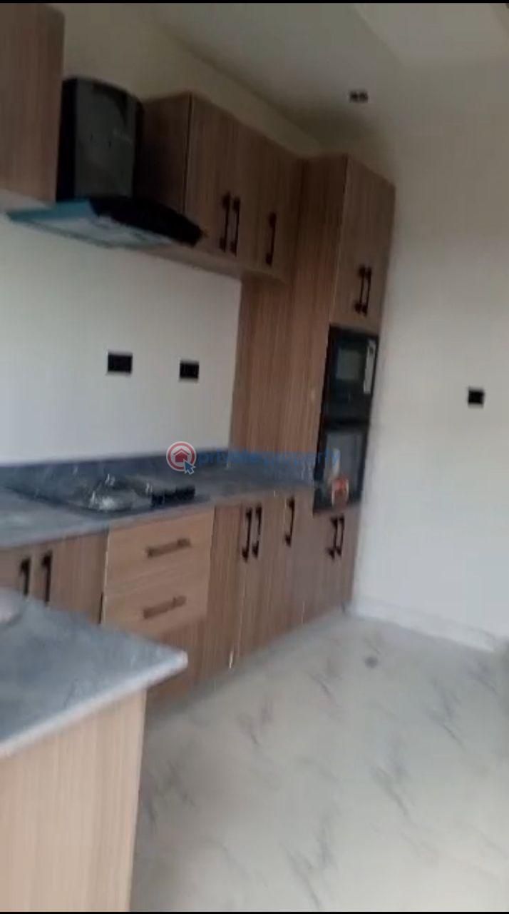 3 bedroom Block Of Flats For Sale Medina Estate Gbagada Lagos - 3