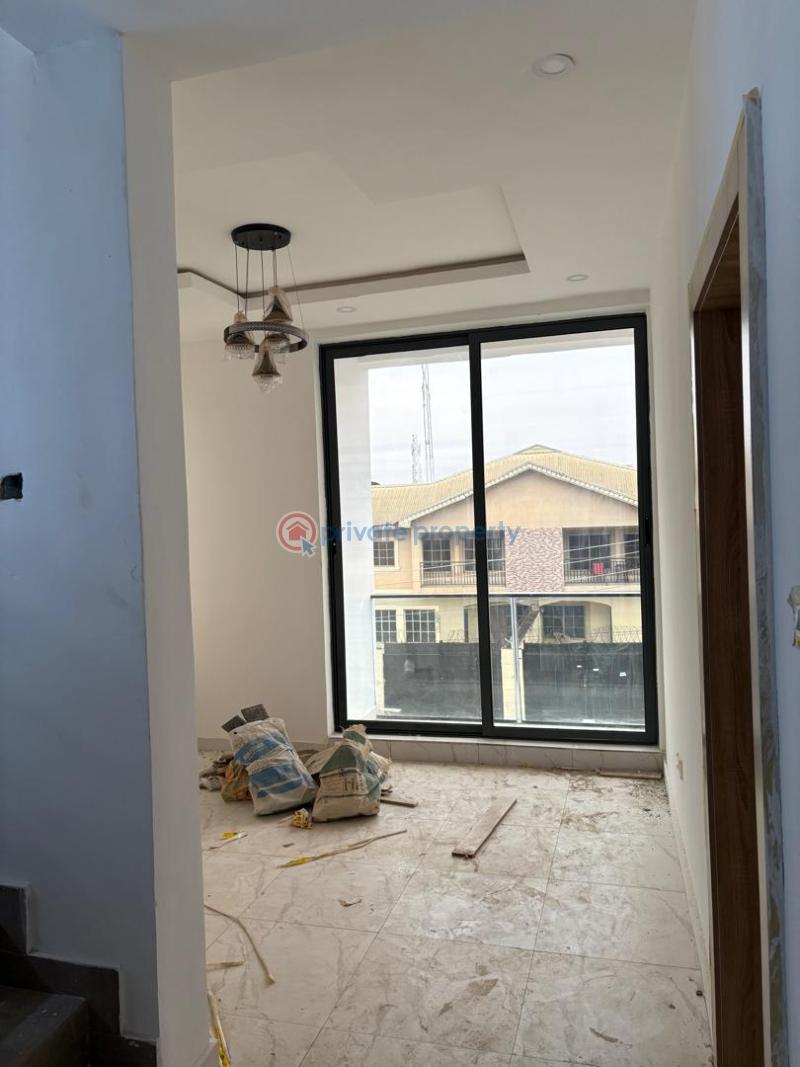 5 bedroom Detached Duplex For Sale Diamond Estate Ipaja Command Ipaja Road Lagos Iyana Ipaja Lagos - 10