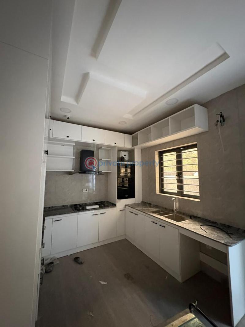 5 bedroom Detached Duplex For Sale Diamond Estate Ipaja Command Ipaja Road Lagos Iyana Ipaja Lagos - 5