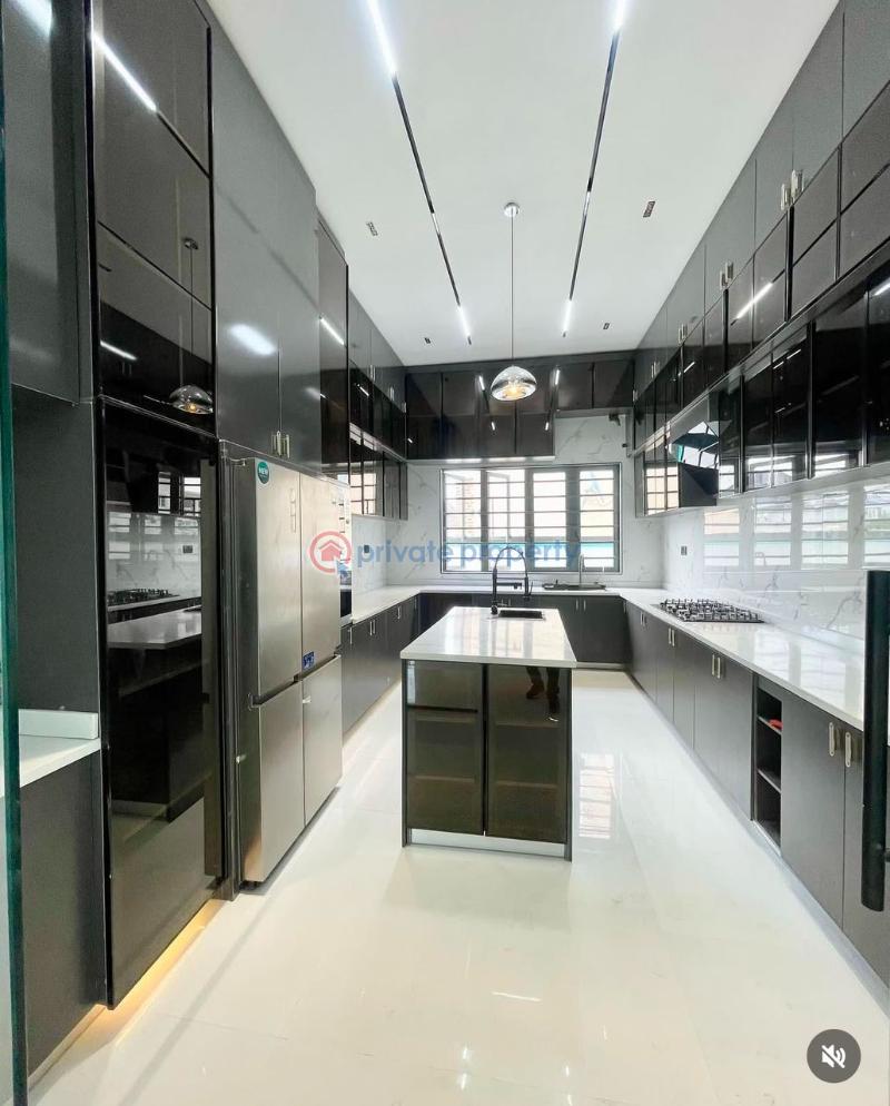 5 bedroom Detached Duplex For Sale Agungi Lekki Lagos - 5