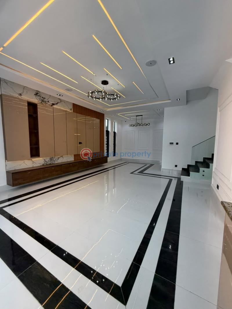 5 bedroom Detached Duplex For Sale Chevron Drive Lekki Lagos - 1