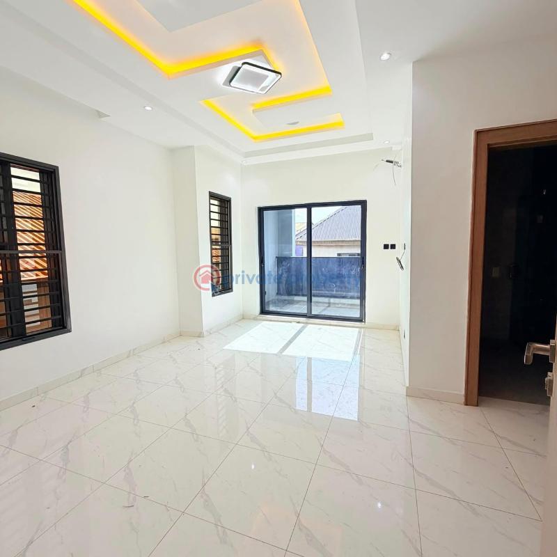 5 bedroom Detached Duplex For Sale Omole Phase 1 Ikeja Lagos - 7