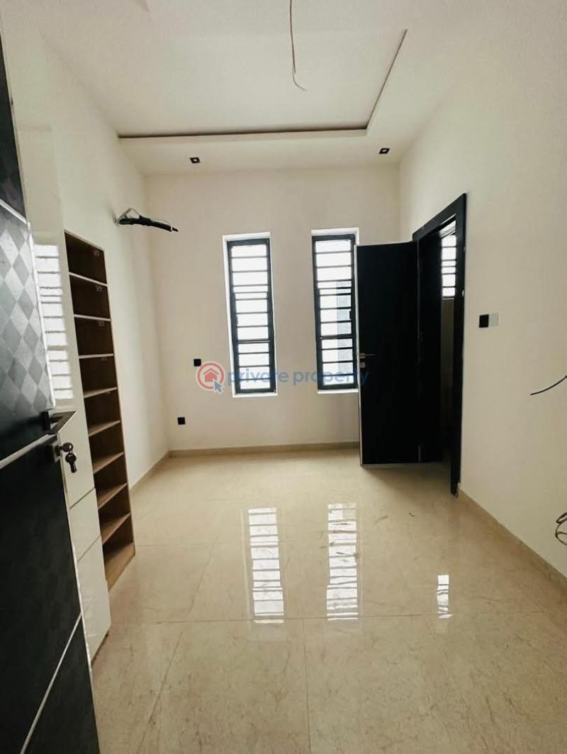 5 bedroom Detached Duplex For Sale Omole Phase 2 Ikeja Lagos - 6