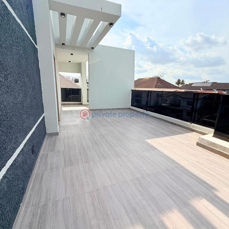 5 bedroom Detached Duplex For Sale Omole Phase 1 Ikeja Lagos - 1