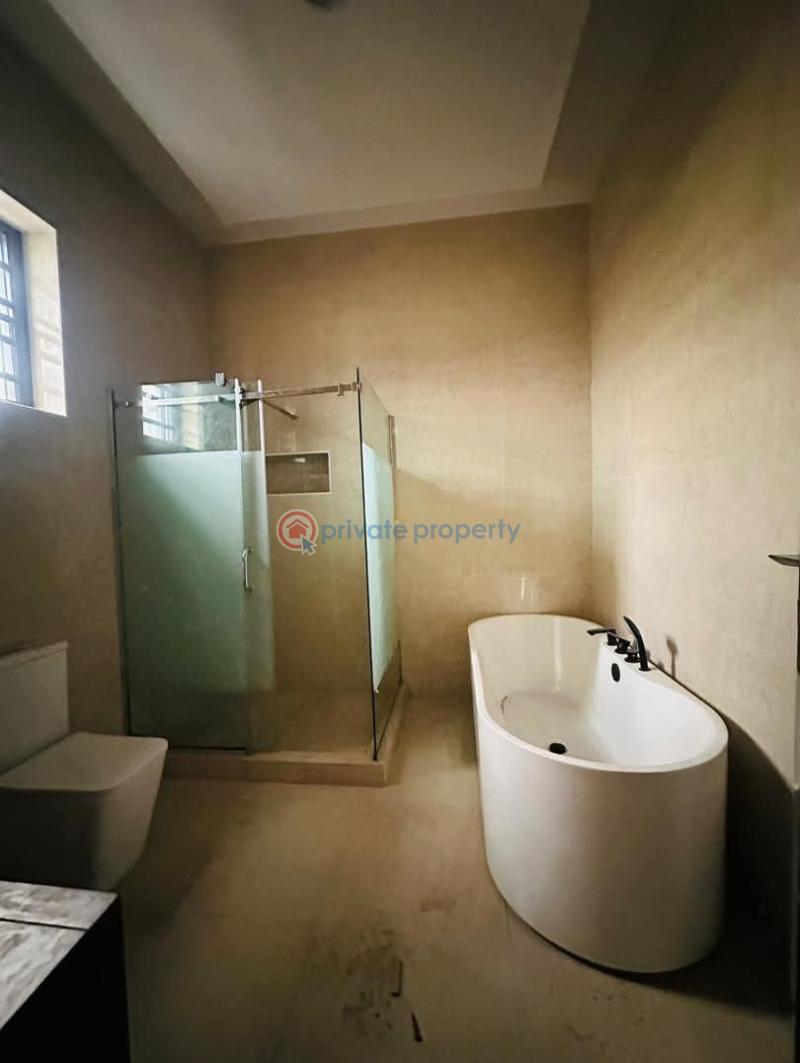 5 bedroom Detached Duplex For Sale Omole Phase 2 Ikeja Lagos - 4