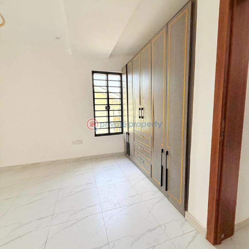 5 bedroom Detached Duplex For Sale Omole Phase 1 Ikeja Lagos - 13