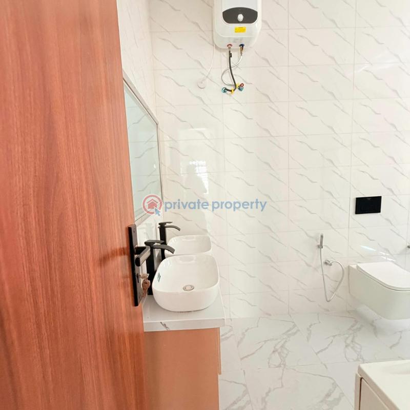 5 bedroom Detached Duplex For Sale Omole Phase 1 Ikeja Lagos - 7