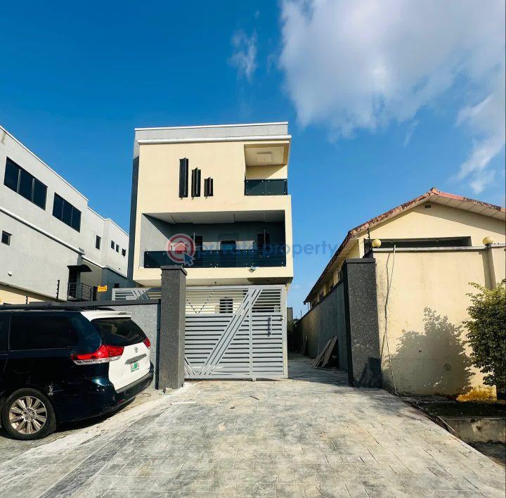 5 bedroom Detached Duplex For Sale Magodo Phase Gra 2 Magodo GRA Phase 2 Kosofe/Ikosi Lagos - 0