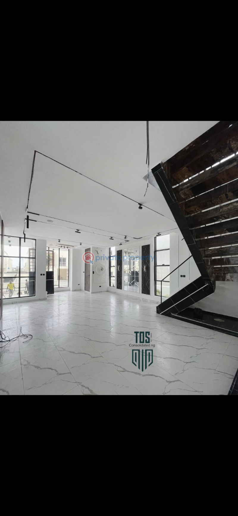 5 bedroom Detached Duplex For Sale Chevron Drive Lekki Lagos - 2