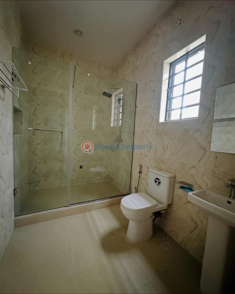 5 bedroom Detached Duplex For Sale Magodo Phase Gra 2 Magodo Kosofe/Ikosi Lagos - 5