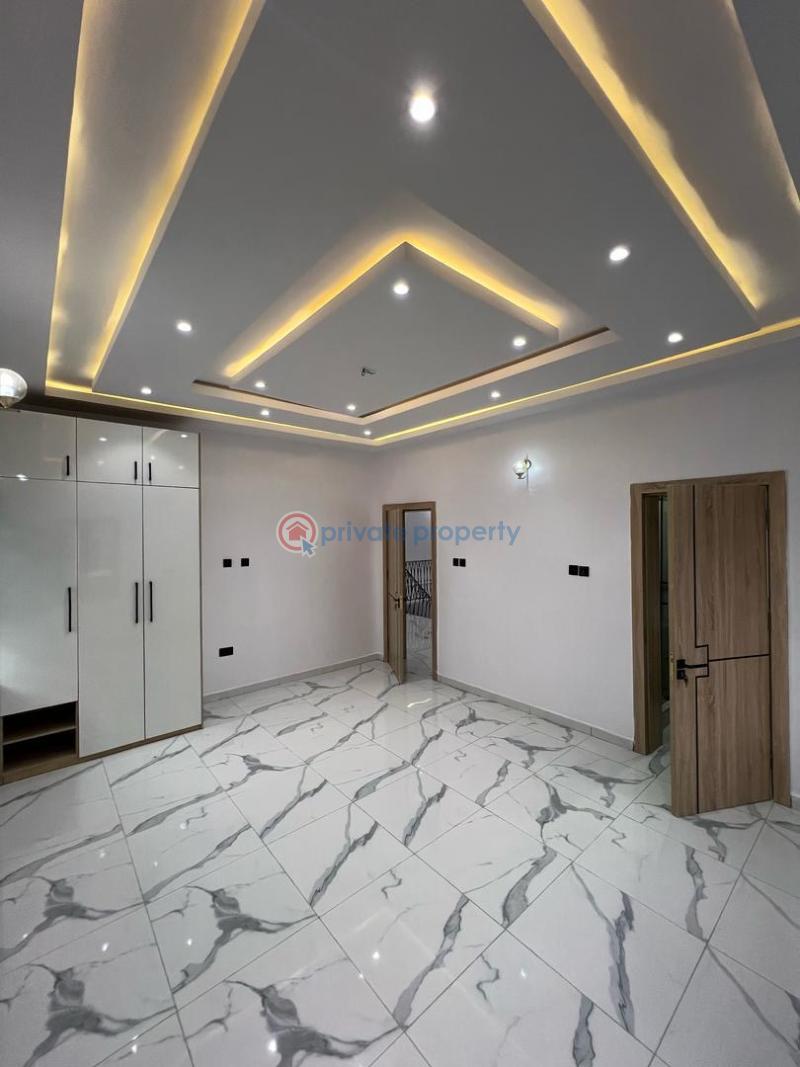 5 bedroom Detached Duplex For Sale Victoria Garden City Lekki Lagos - 11