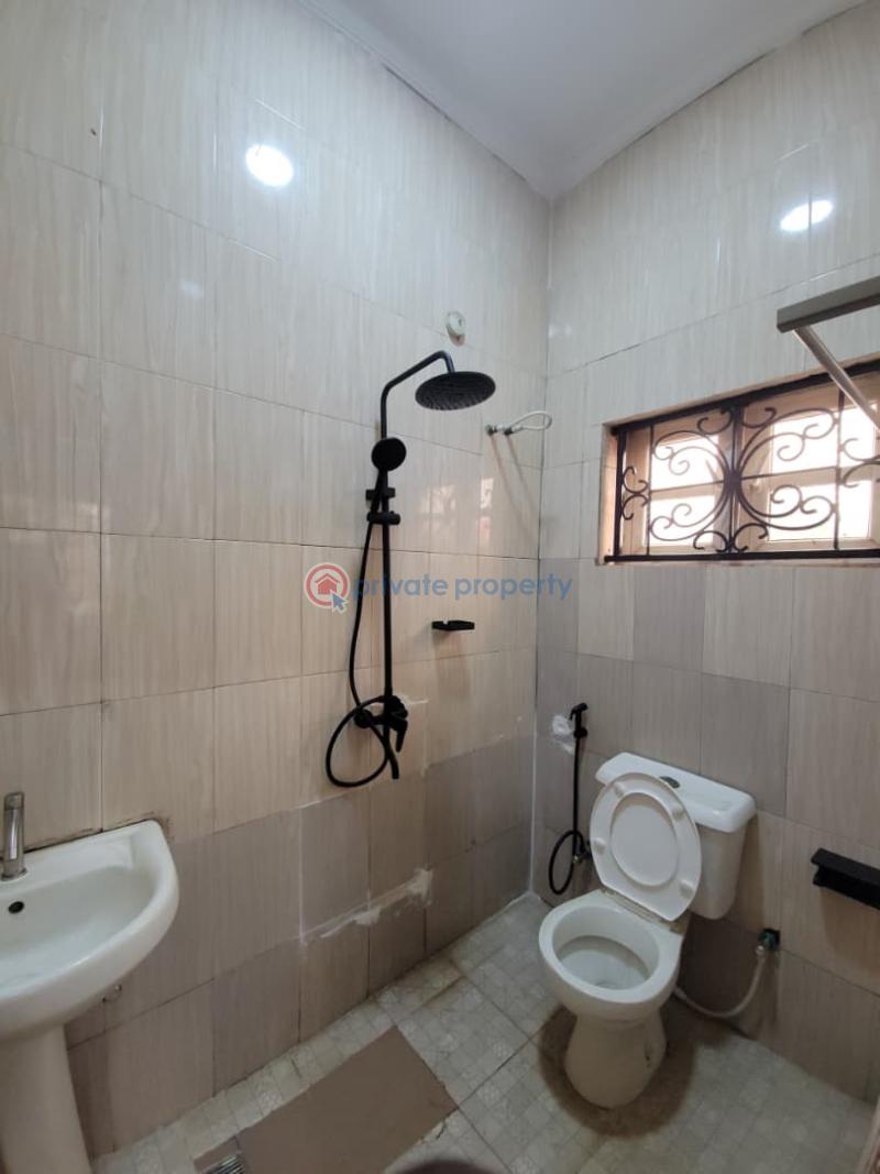 5 bedroom Duplex For Rent Kolapo Ishola Gra Akobo Ibadan Oyo - 0
