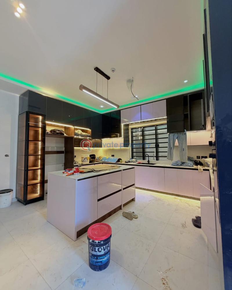 5 bedroom Detached Duplex For Sale Adeniyi Jones Ikeja Lagos - 8