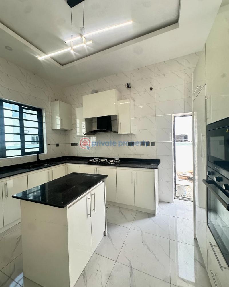 5 bedroom Detached Duplex For Sale Chevron Lekki Lagos Chevron Drive Lekki Lagos - 5